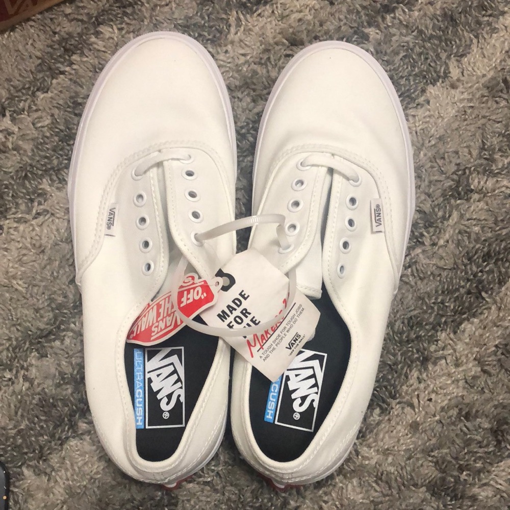 Never worn vans lace ups!